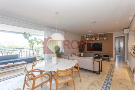 Apartamento com 3 Quartos à venda, 156m² no Vila Olímpia, São Paulo