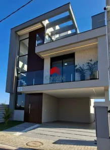 Sobrado com 3 Quartos à venda, 136m² no Costeira, São José dos Pinhais