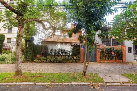 Casa com 4 Quartos para alugar, 240m² no Bela Vista, Porto Alegre
