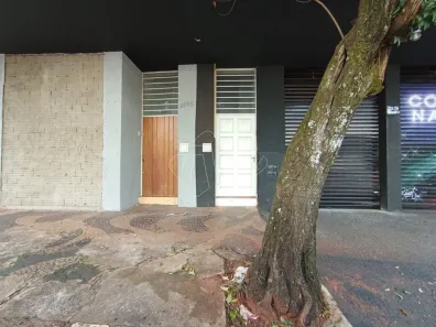 Casa com 4 Quartos para alugar, 70m² no Centro, Araraquara