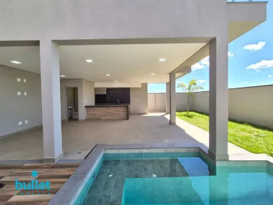 Casa com 3 Quartos à venda, 222m² no Roncáglia, Valinhos