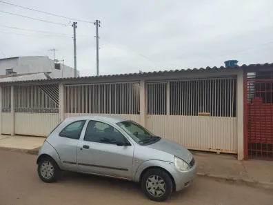 Casa com 3 Quartos para alugar, 100m² no Ceilândia Norte, Brasília