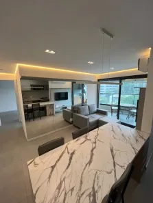 Apartamento com 2 Quartos para alugar, 123m² no Alphaville Centro Industrial e Empresarial/Alphaville., Barueri