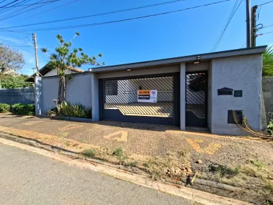 Casa com 3 Quartos para alugar, 144m² no Vila Omar, Americana