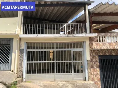 Casa com 3 Quartos à venda, 214m² no Vila Prado, São Paulo