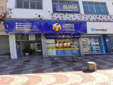 Sala Comercial para alugar, 200m² no Bangu, Rio de Janeiro