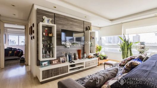 Apartamento com 2 Quartos à venda, 71m² no Jardim do Salso, Porto Alegre