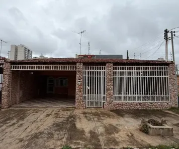Casa com 4 Quartos à venda, 159m² no Taguatinga Norte, Brasília