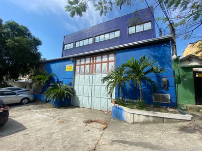 Galpão/Depósito/Armazém à venda, 2100m² no Penha, Rio de Janeiro