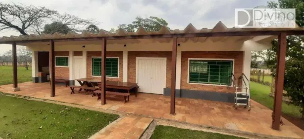 Fazenda/Sítio com 4 Quartos à venda, 14000m² no , Araçoiaba da Serra