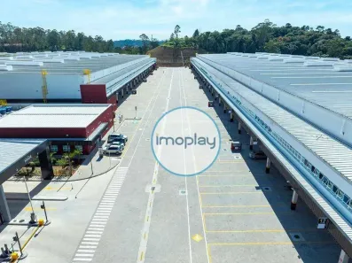 Galpão/Depósito/Armazém para alugar, 2835m² no Quinhaú, Embu das Artes