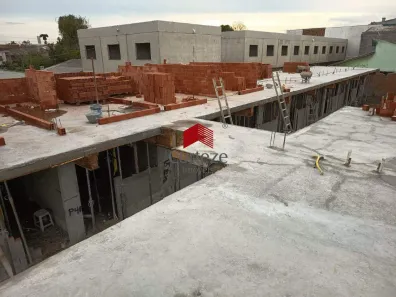 Kitnet com 1 Quarto à venda, 15m² no Cajuru, Curitiba