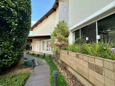 Casa com 5 Quartos à venda, 550m² no Jardim Suíça, Volta Redonda