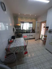 Sobrado com 5 Quartos à venda, 130m² no Jardim Maria Estela, São Paulo