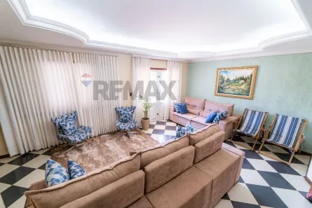 Casa com 4 Quartos à venda, 300m² no Guará II, Brasília