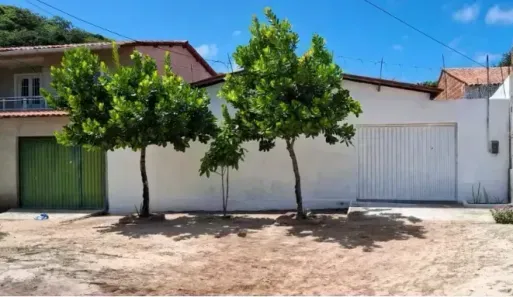 Casa com 3 Quartos à venda, 330m² no Manuel Dias Branco, Fortaleza
