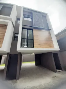Casa de Condomínio com 2 Quartos à venda, 164m² no Brooklin Novo, São Paulo