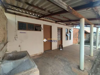 Casa com 2 Quartos para alugar, 90m² no Jardim América, São José do Rio Preto