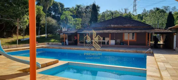 Fazenda/Sítio com 2 Quartos à venda, 100m² no Boa Vista, Atibaia