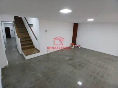 Casa com 7 Quartos para alugar, 400m² no Tijuca, Rio de Janeiro