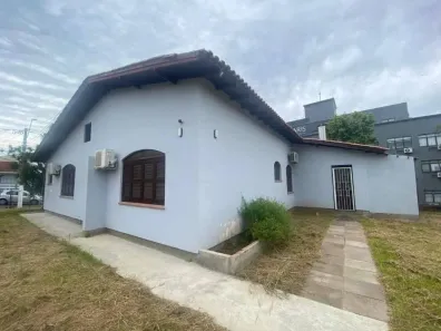 Casa com 4 Quartos para alugar, 217m² no Passo das Pedras, Gravataí
