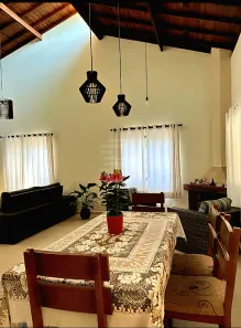 Casa de Condomínio com 2 Quartos à venda, 200m² no Lopes, Valinhos