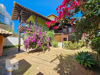 Casa com 3 Quartos à venda, 261m² no Glória, Macaé