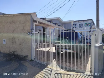 Casa com 2 Quartos para alugar, 200m² no Vila Maria, Campinas
