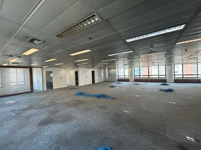 Sala Comercial para alugar, 375m² no Vila Olímpia, São Paulo