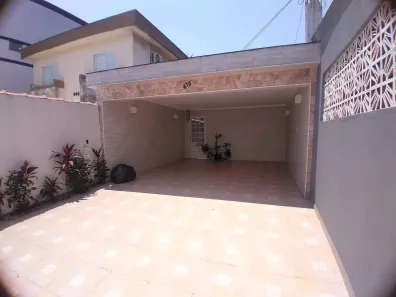 Casa com 5 Quartos à venda, 203m² no Parque São Vicente, São Vicente