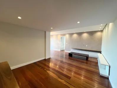 Apartamento com 3 Quartos à venda, 142m² no Centro, Canoas