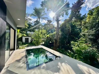 Casa de Condomínio com 2 Quartos à venda, 111m² no Várzea Alegre, Guapimirim