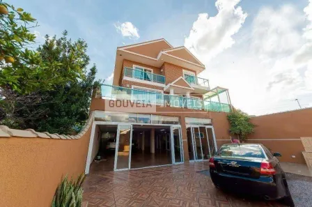 Casa com 3 Quartos à venda, 350m² no Rebouças, Curitiba