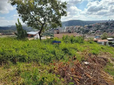 Lote/Terreno à venda, 884m² no Déa Marly, Ibirité