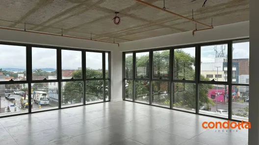 Sala Comercial para alugar, 52m² no Tristeza, Porto Alegre