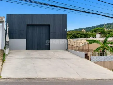 Galpão/Depósito/Armazém para alugar, 300m² no Nonoai, Porto Alegre