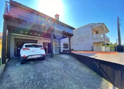 Casa com 3 Quartos à venda, 188m² no XANGRI-LÁ, Xangri-lá