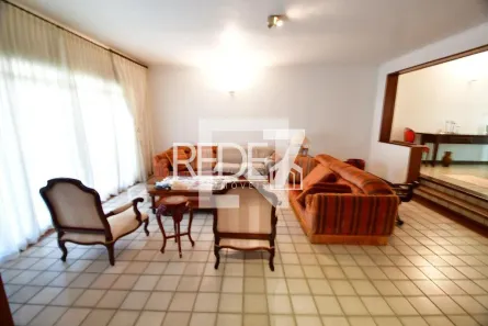 Casa com 4 Quartos à venda, 300m² no Jardim Chapadão, Campinas