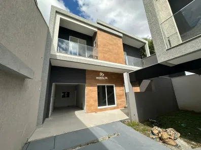 Sobrado com 4 Quartos à venda, 212m² no Fazendinha, Curitiba