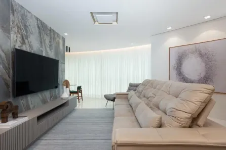 Apartamento com 3 Quartos para alugar, 138m² no Centro, Balneário Camboriú