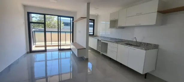 Apartamento com 2 Quartos para alugar, 70m² no Taquara, Rio de Janeiro