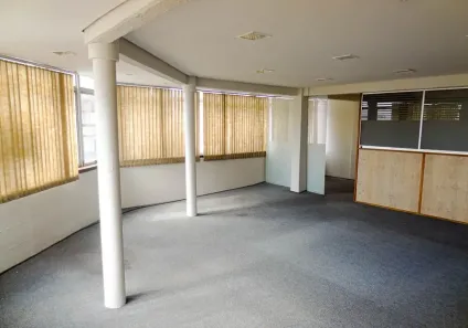 Sala Comercial para alugar, 180m² no Centro, Curitiba