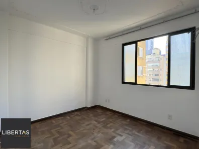 Apartamento com 2 Quartos à venda, 71m² no Centro Histórico, Porto Alegre