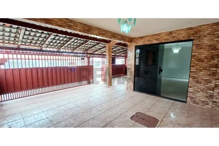 Casa com 3 Quartos à venda, 130m² no Recanto das Emas, Brasília