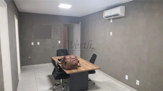 Casa com 3 Quartos à venda, 220m² no Cambuí, Campinas