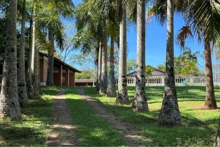 Fazenda/Sítio com 6 Quartos à venda, 1000m² no Centro, Itatiba