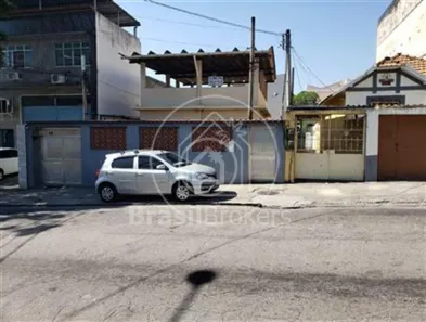 Casa com 7 Quartos à venda, 211m² no Ramos, Rio de Janeiro