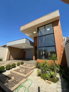 Casa com 3 Quartos à venda, 220m² no Residencial Porto Seguro, Goiânia