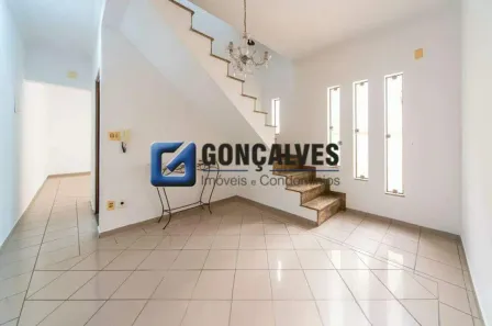 Sobrado com 4 Quartos para alugar, 210m² no Baeta Neves, São Bernardo do Campo