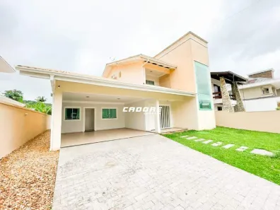 Casa com 3 Quartos para alugar, 260m² no Vorstadt, Blumenau